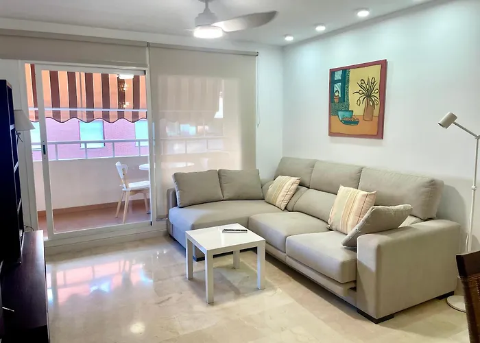 Tu Refugio Perfecto En Malaga Trabaja A Gusto Descansa Mejor